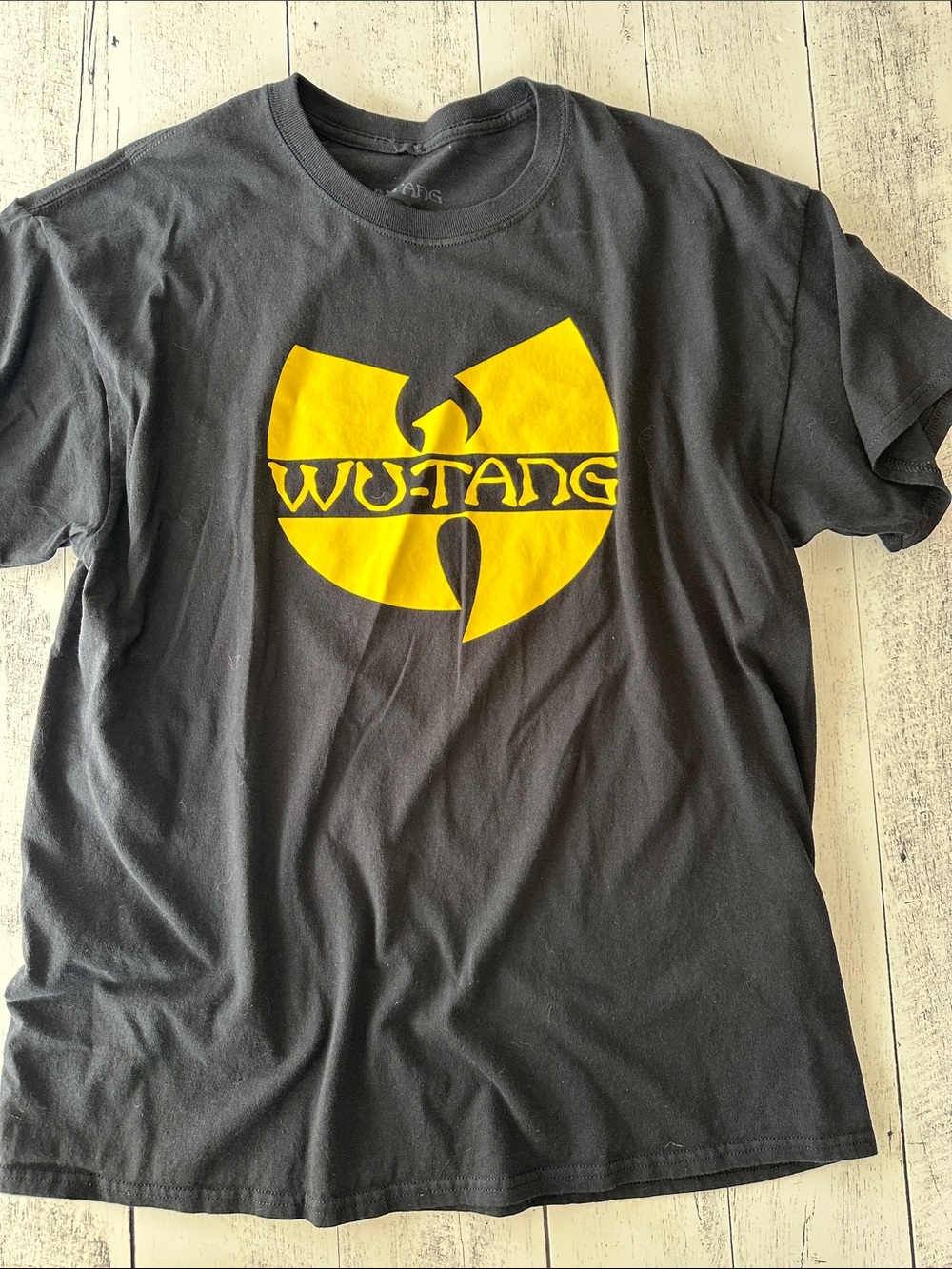 Classic Wu-Tang Logo Concert Short Sleeve Tee - Black/Yellow XL